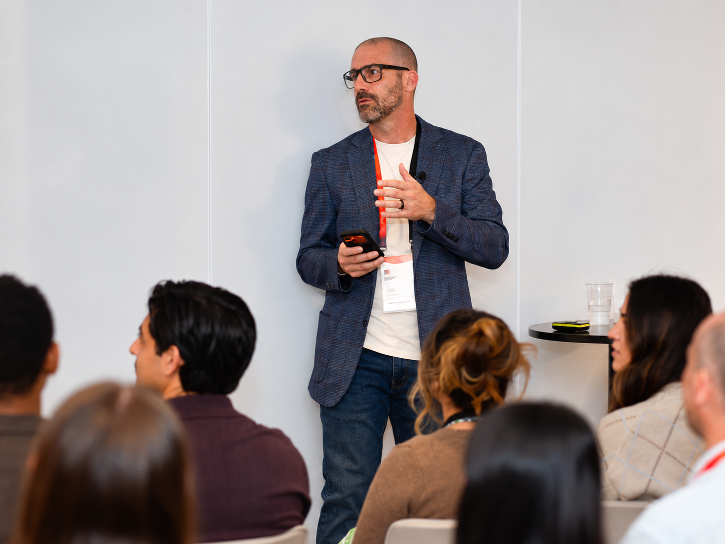 Craig Kistler addressing a live audience at Personalization Pioneers New York